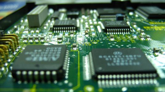 The worldwide microchip shortage: how it affects car leasing